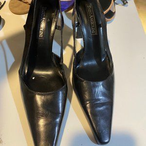 Enzo Angiolini Black Leather pumps